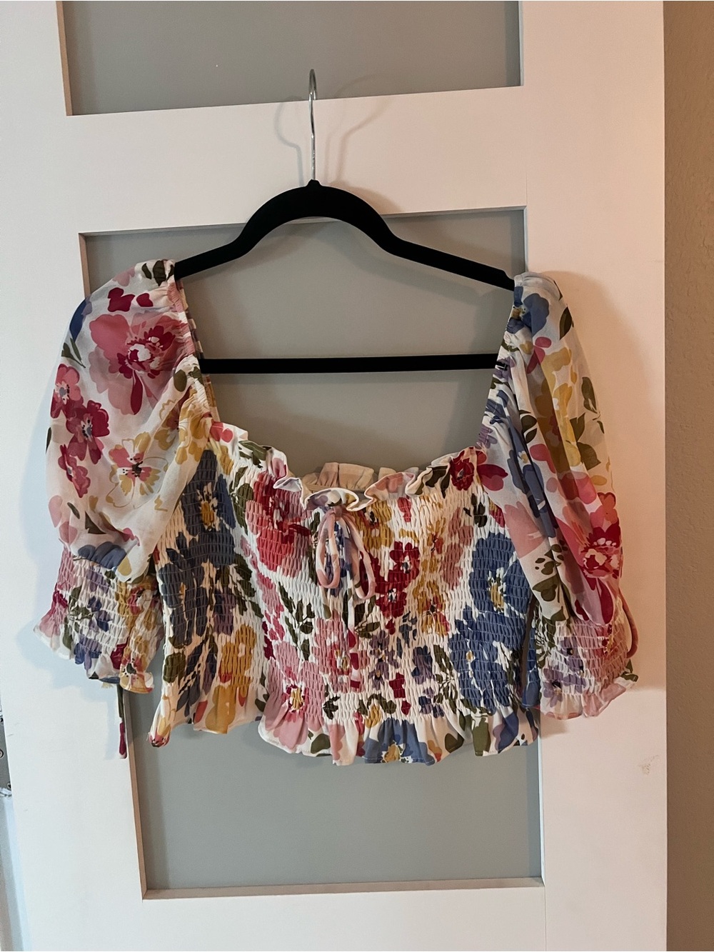 En Saison Multicolor Floral Smocked Crop Top